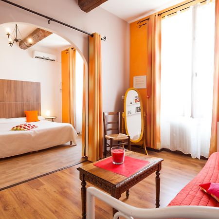 Logis Auberge De Tavel Luaran gambar