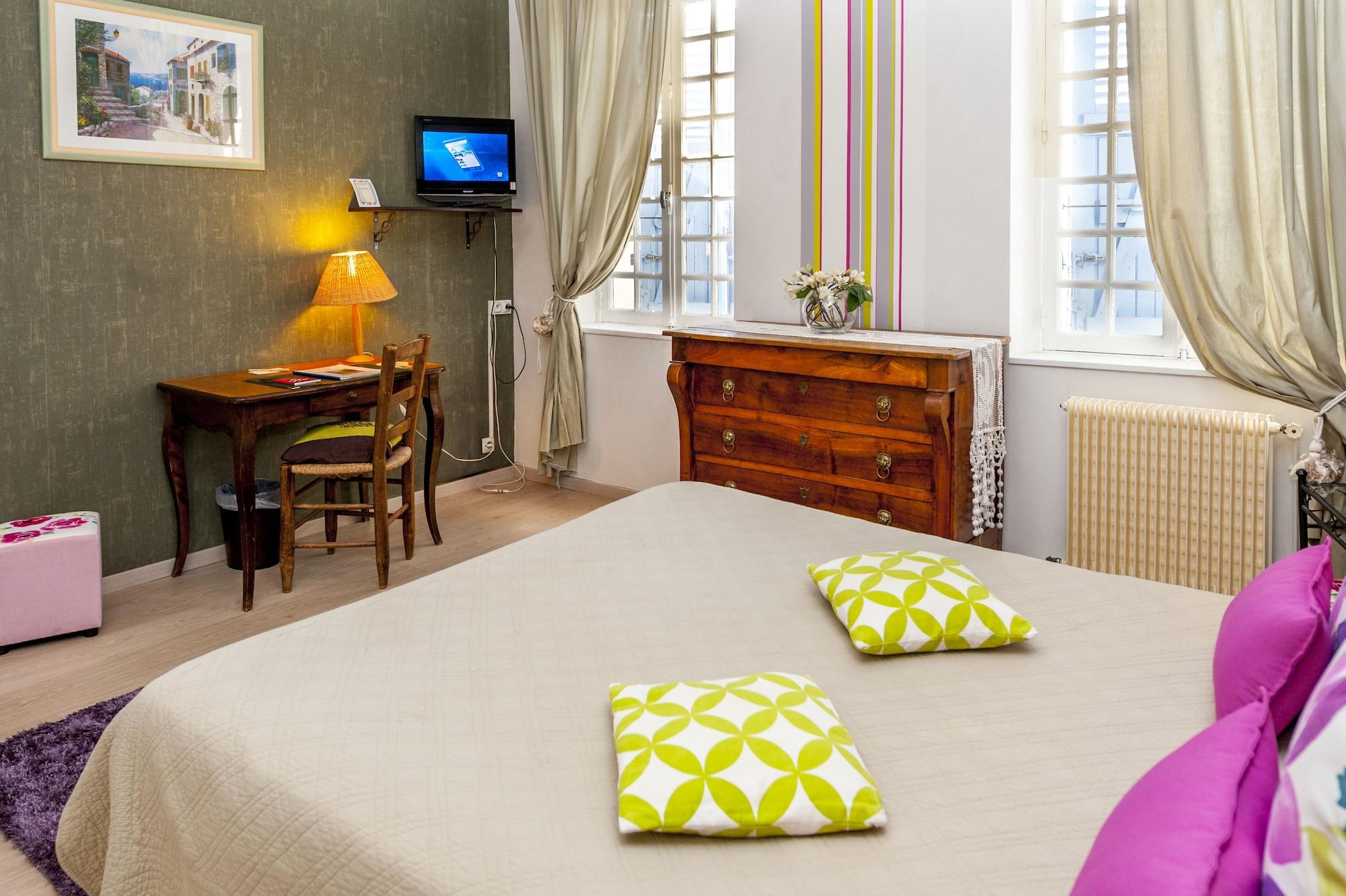 Logis Auberge De Tavel Luaran gambar