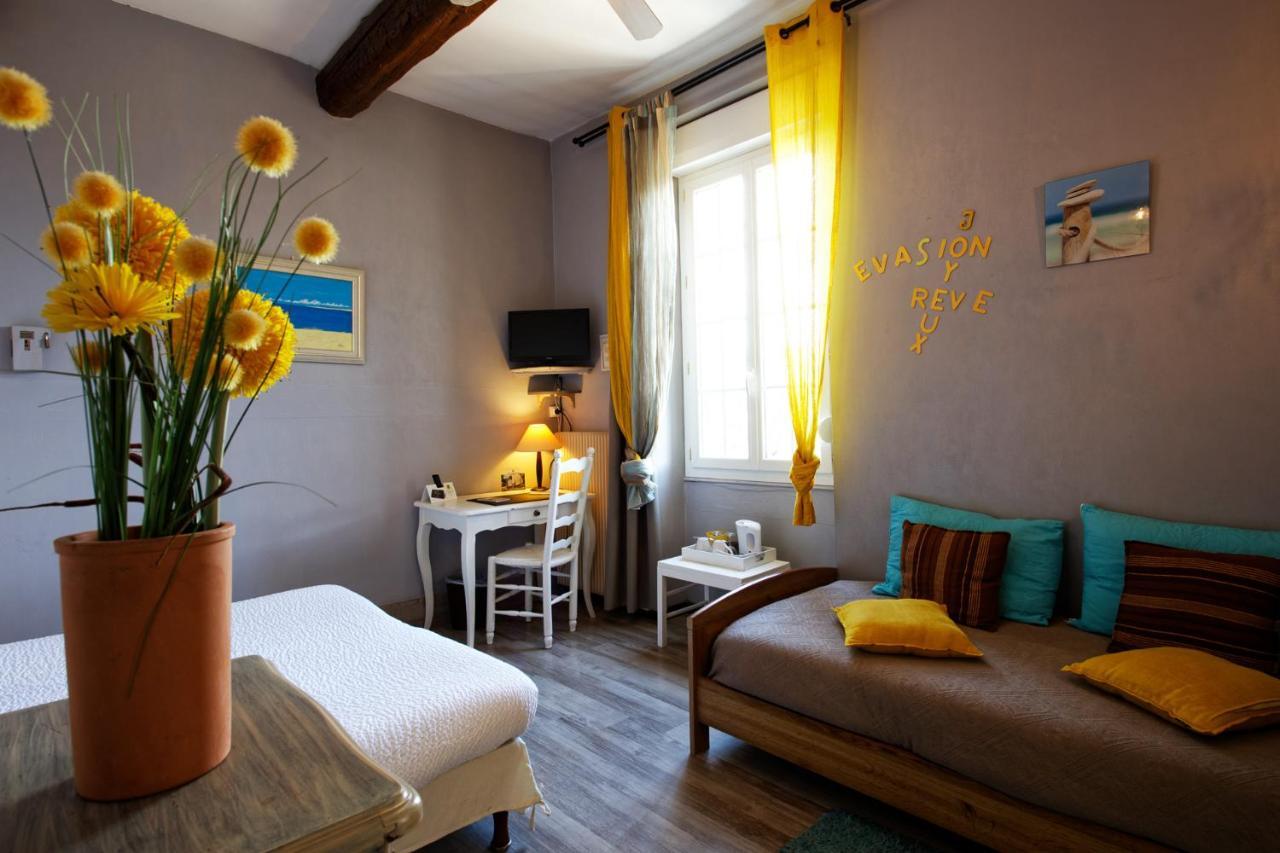 Logis Auberge De Tavel Luaran gambar