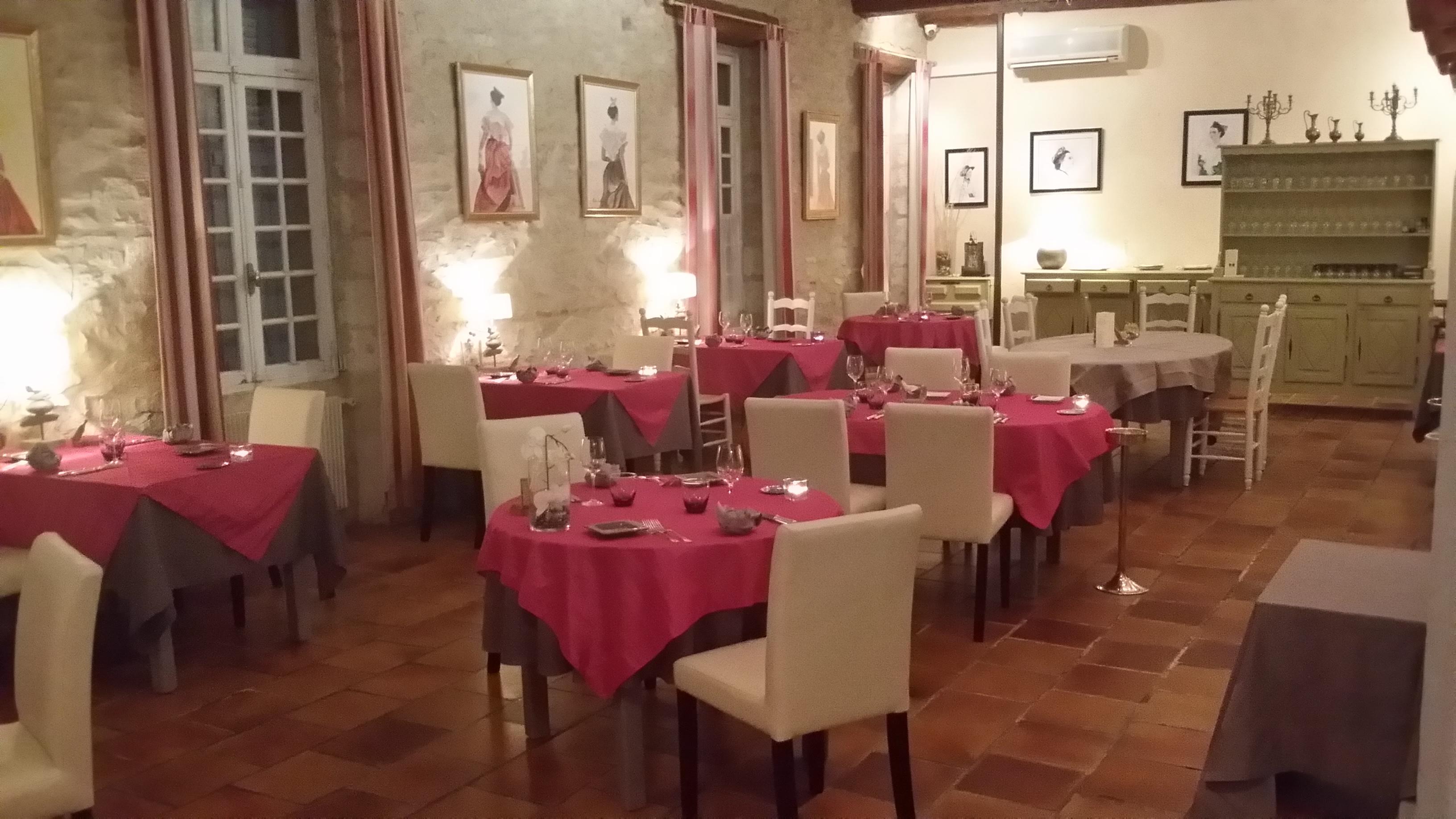 Logis Auberge De Tavel Luaran gambar