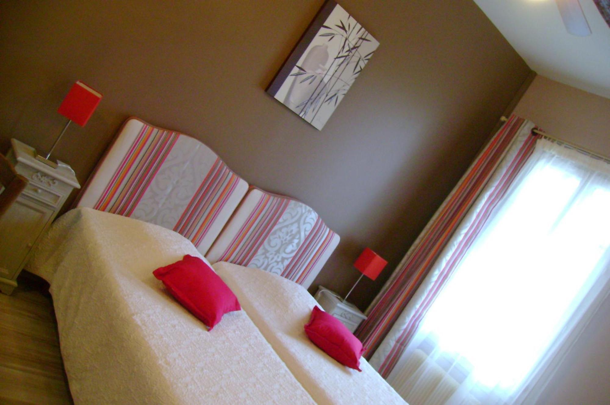 Logis Auberge De Tavel Luaran gambar
