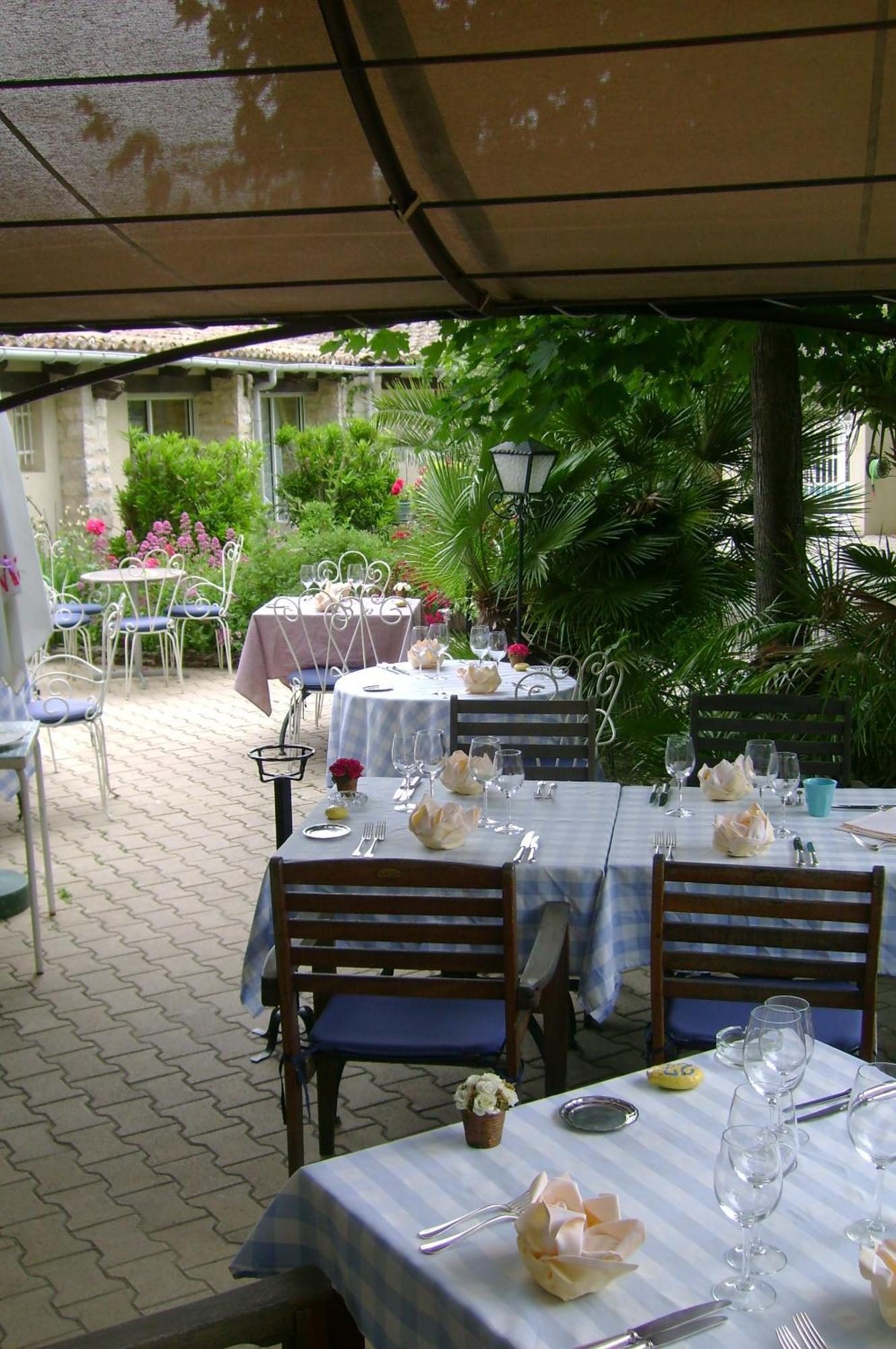 Logis Auberge De Tavel Luaran gambar